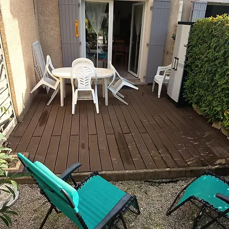 Maison L'olivier בית נופש קאלביסון