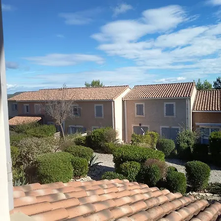 Maison L'olivier בית נופש